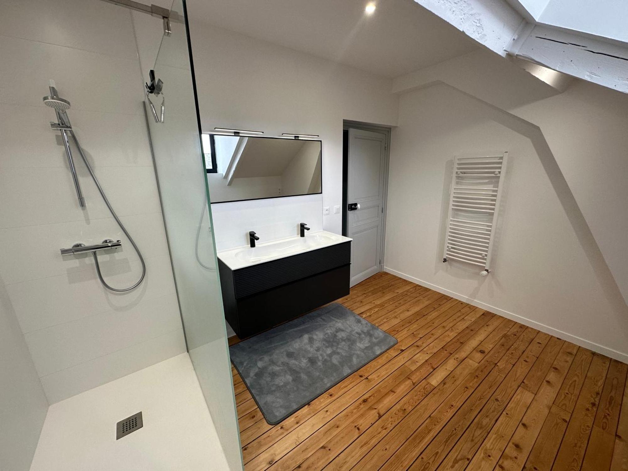 2e étage maison de maître, 4 chambres Beaupréau-en-Mauges Extérieur photo