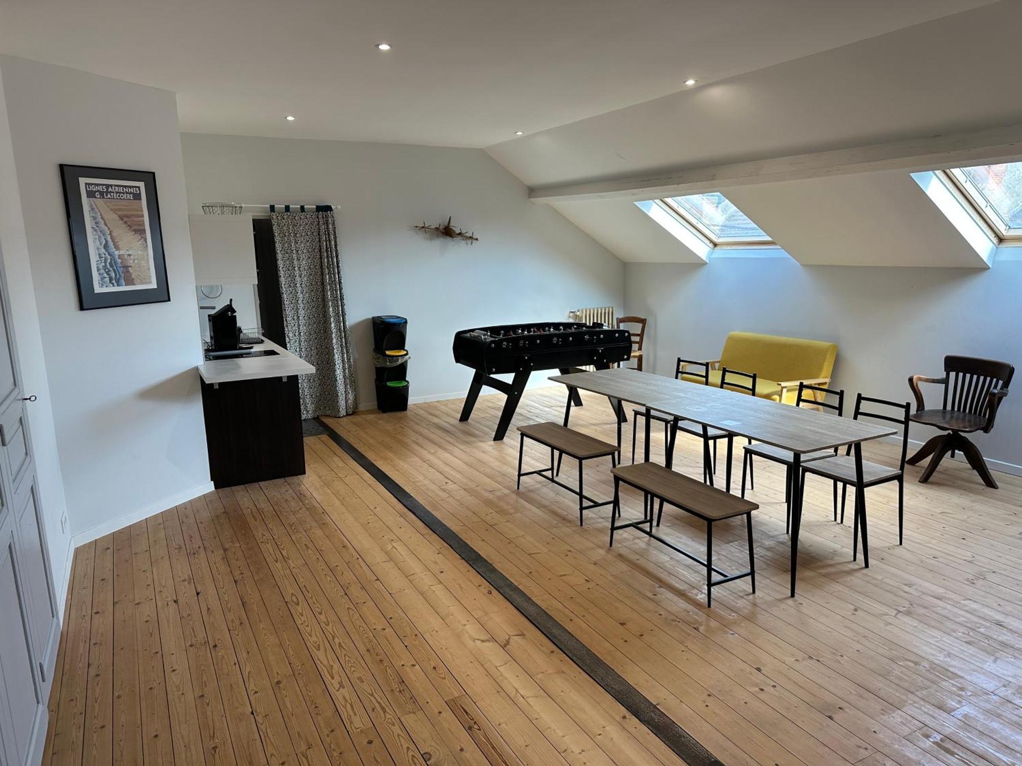 2e étage maison de maître, 4 chambres Beaupréau-en-Mauges Extérieur photo